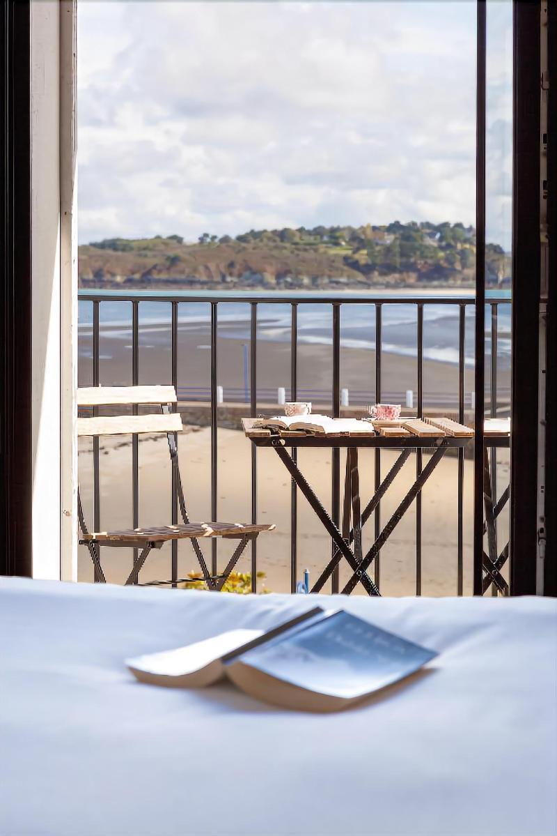 Hotel Du Port Locquirec Luaran gambar